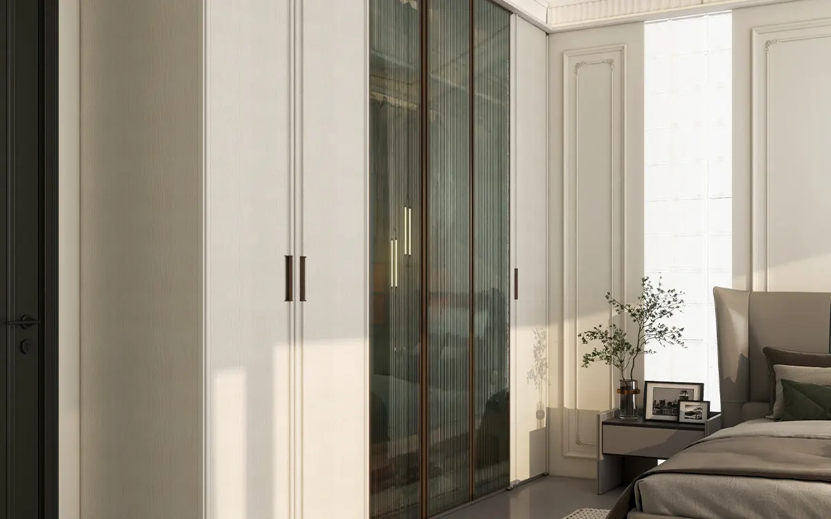 Modern Bedroom Cupboard in White and Green